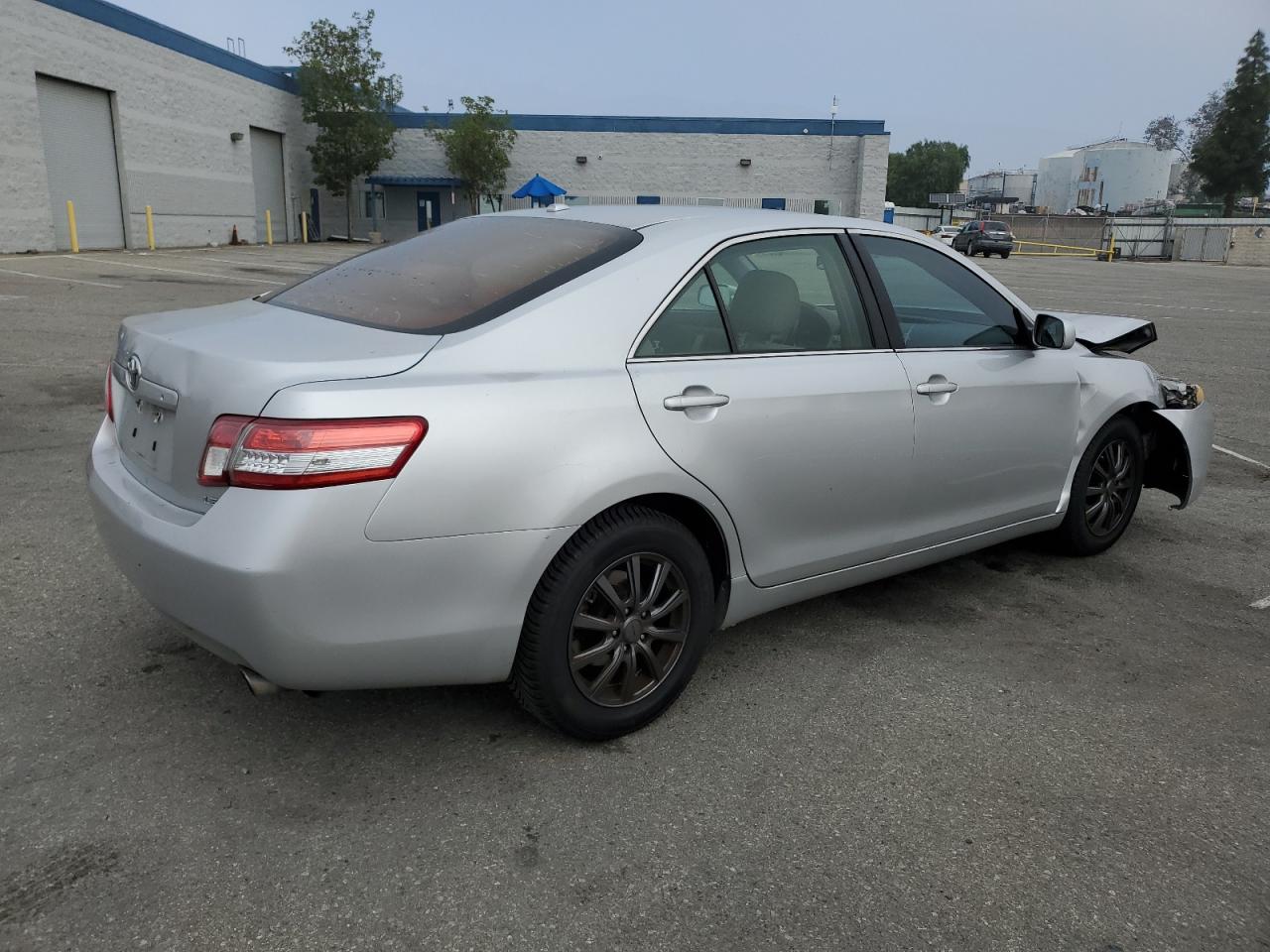 Toyota Camry Base Image 11