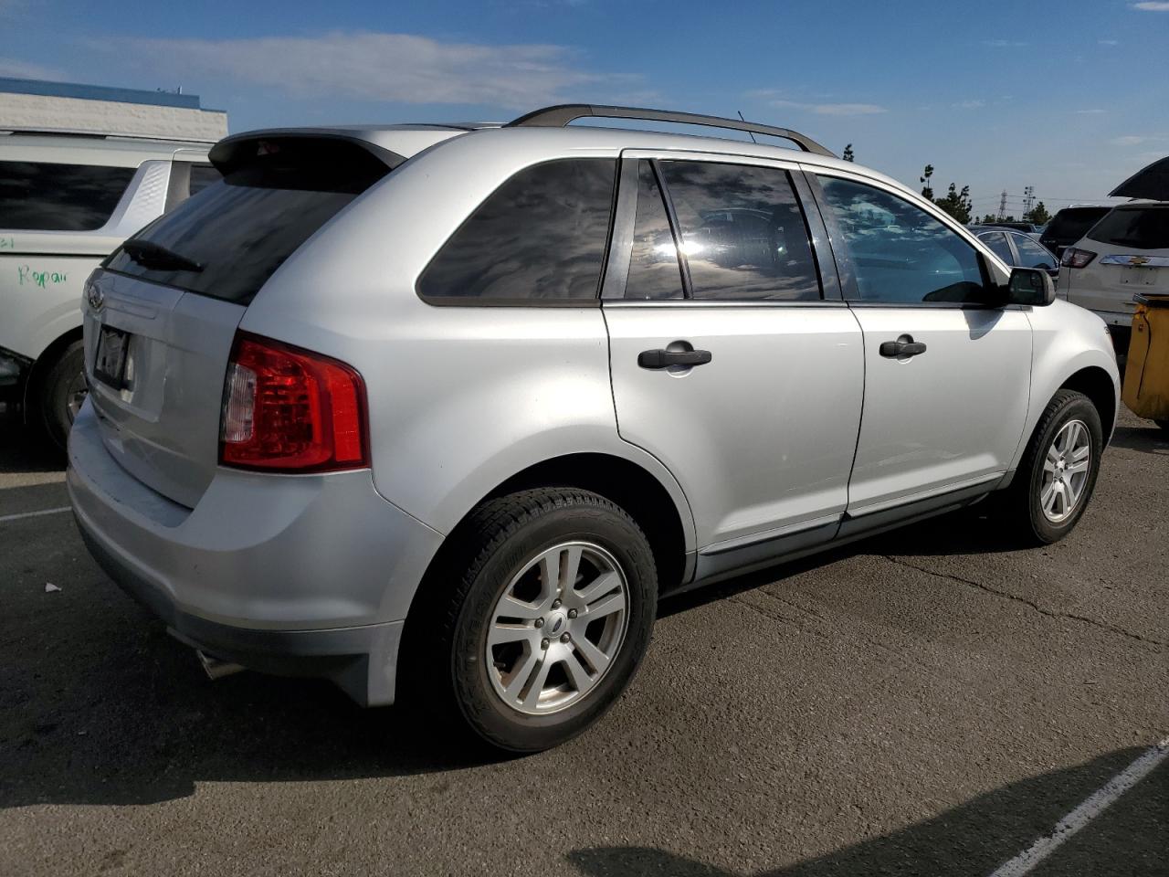 Ford Edge Se Image 11