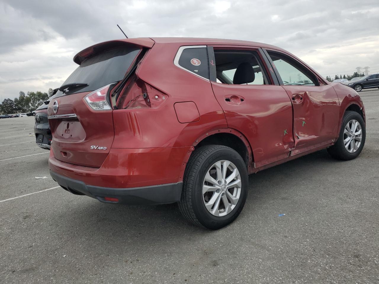 Nissan Rogue S Image 5