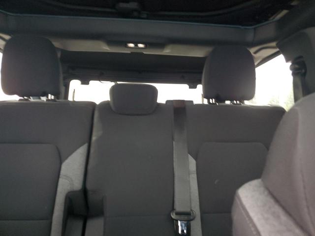 Ford Bronco Base Image 2