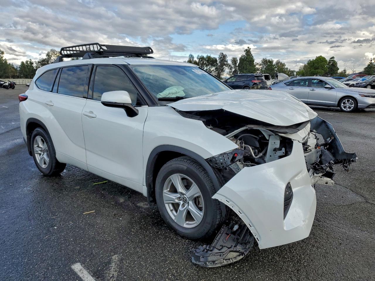 Toyota Highlander L Image 12