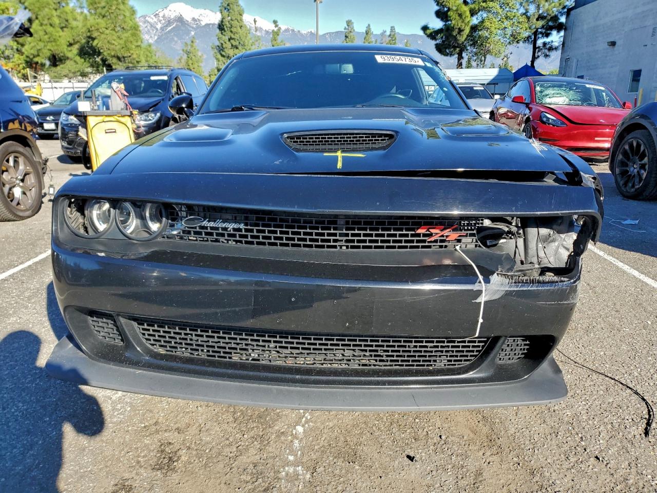 Dodge Challenger R/t Scat Pack Image 11