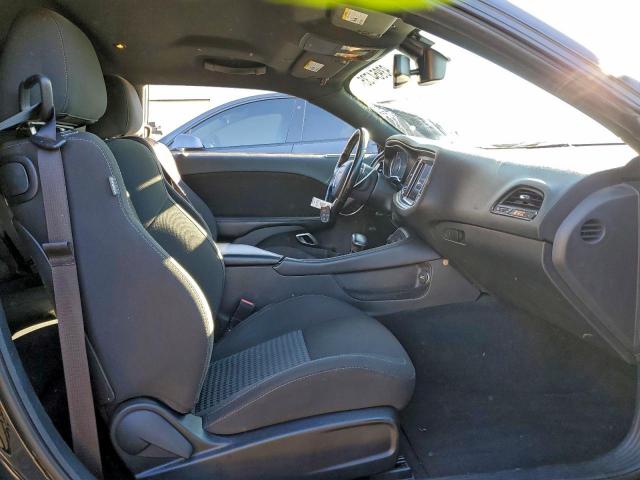 Dodge Challenger R/t Scat Pack Image 8