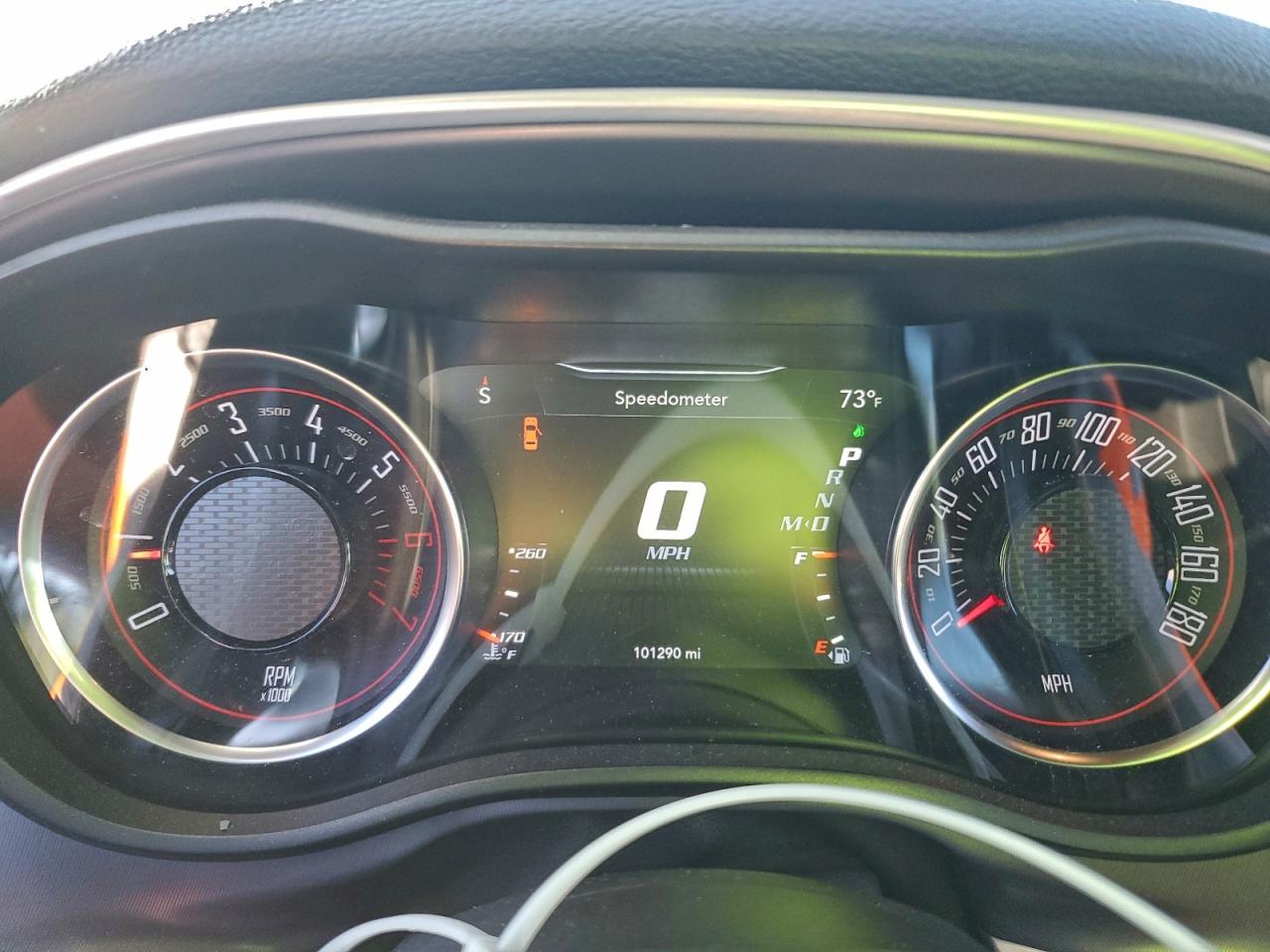 Dodge Challenger R/t Scat Pack Image 7