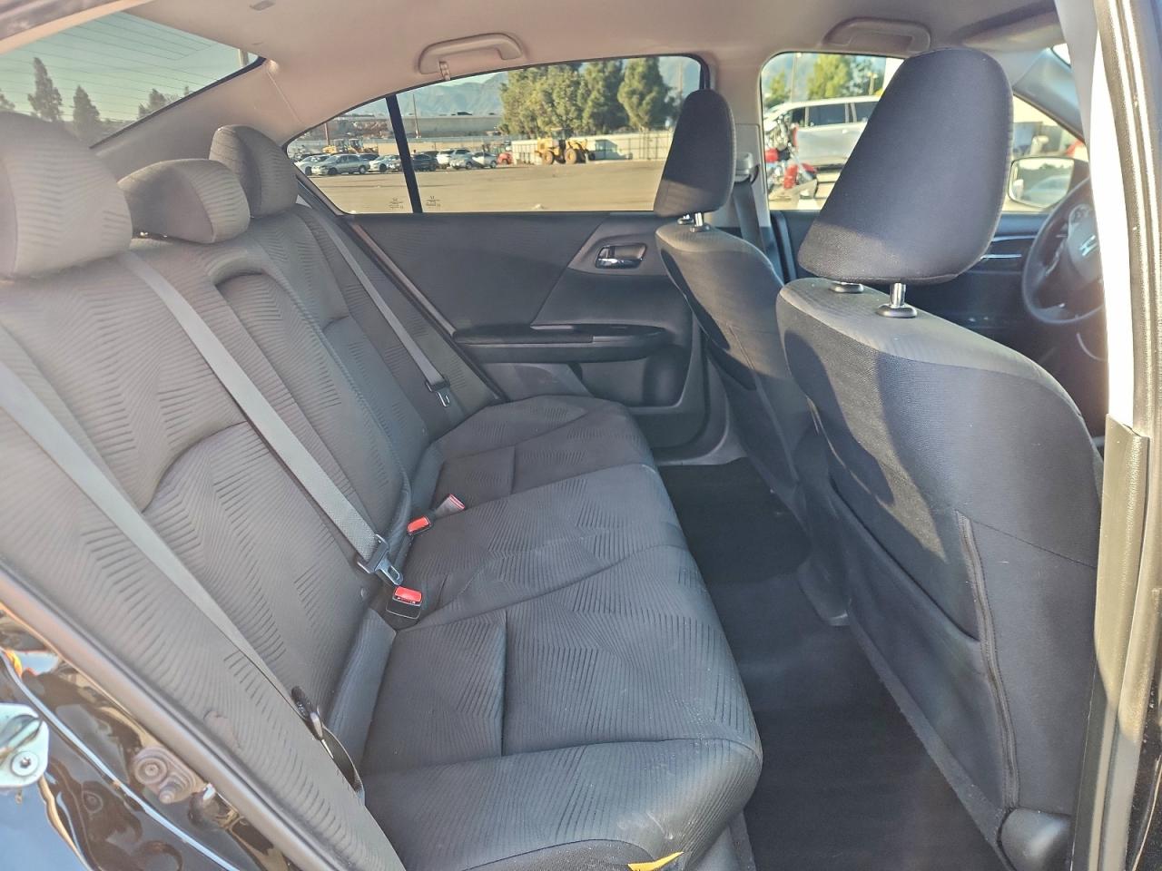 Honda Accord Lx Image 4