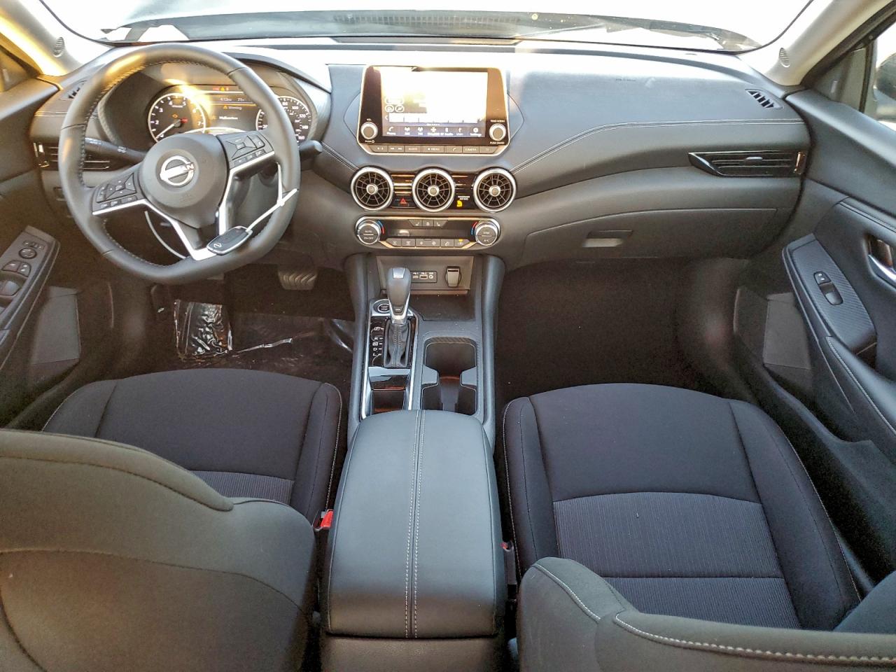 Nissan Sentra Sv Image 10