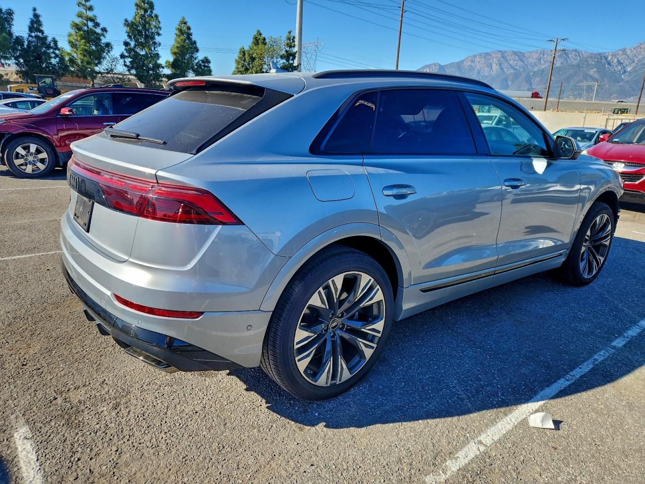 Audi Q8 Premium Plus S-line Image 6