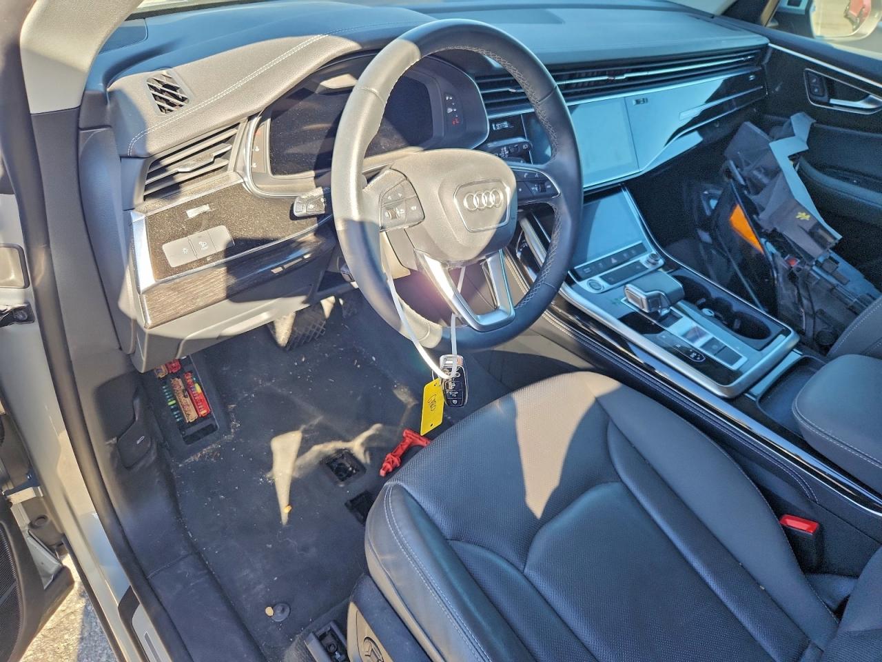 Audi Q8 Premium Plus S-line Image 10