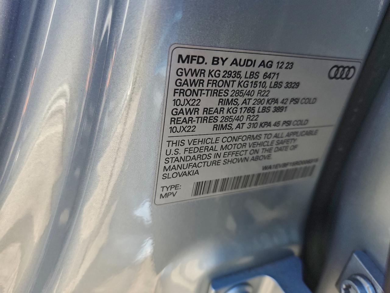 Audi Q8 Premium Plus S-line Image 12