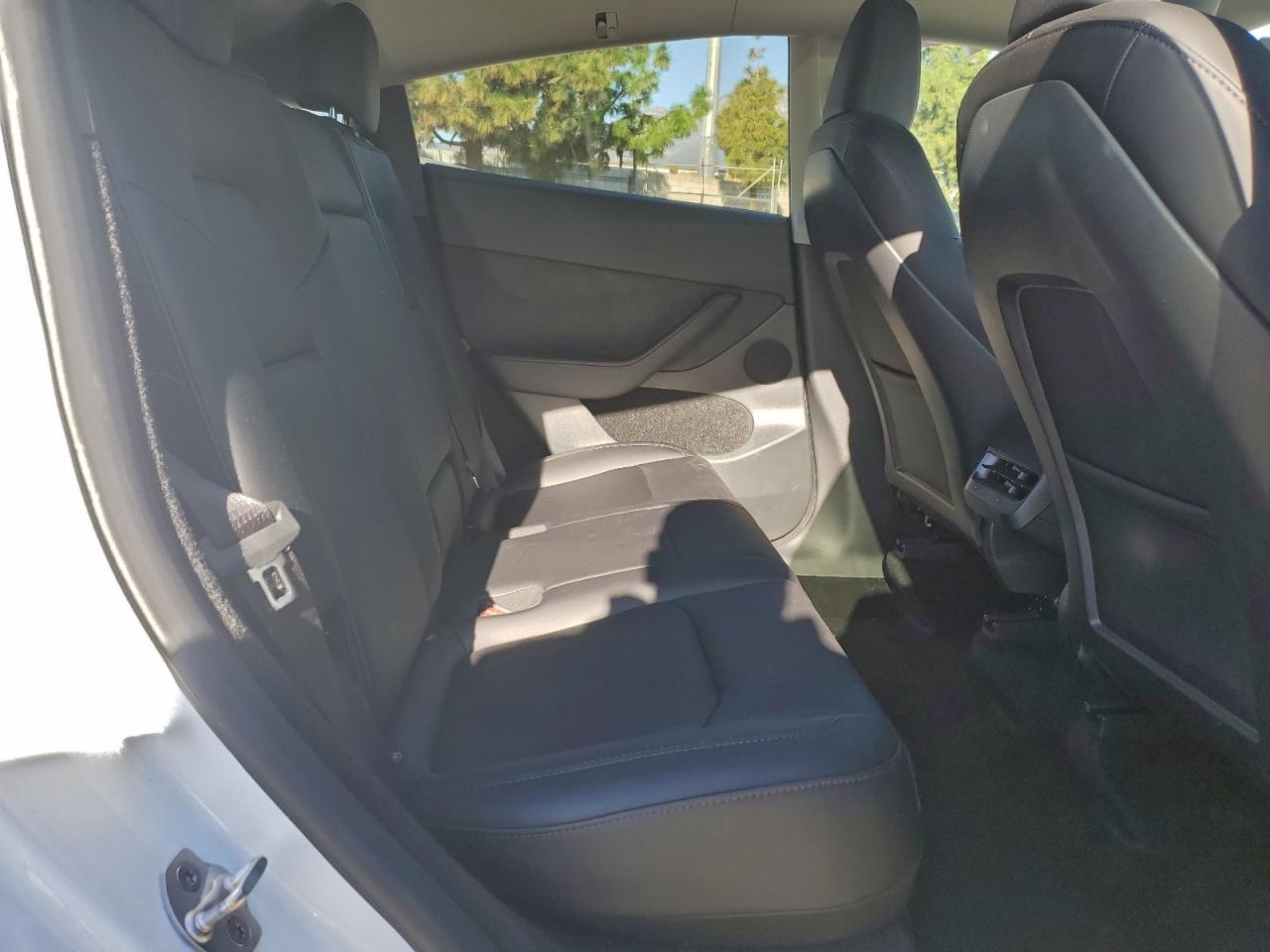 Tesla Model Y Image 3