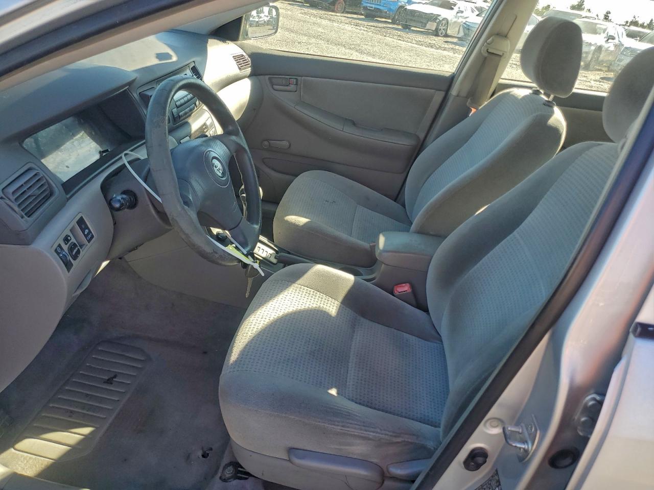 Toyota Corolla Ce Image 12