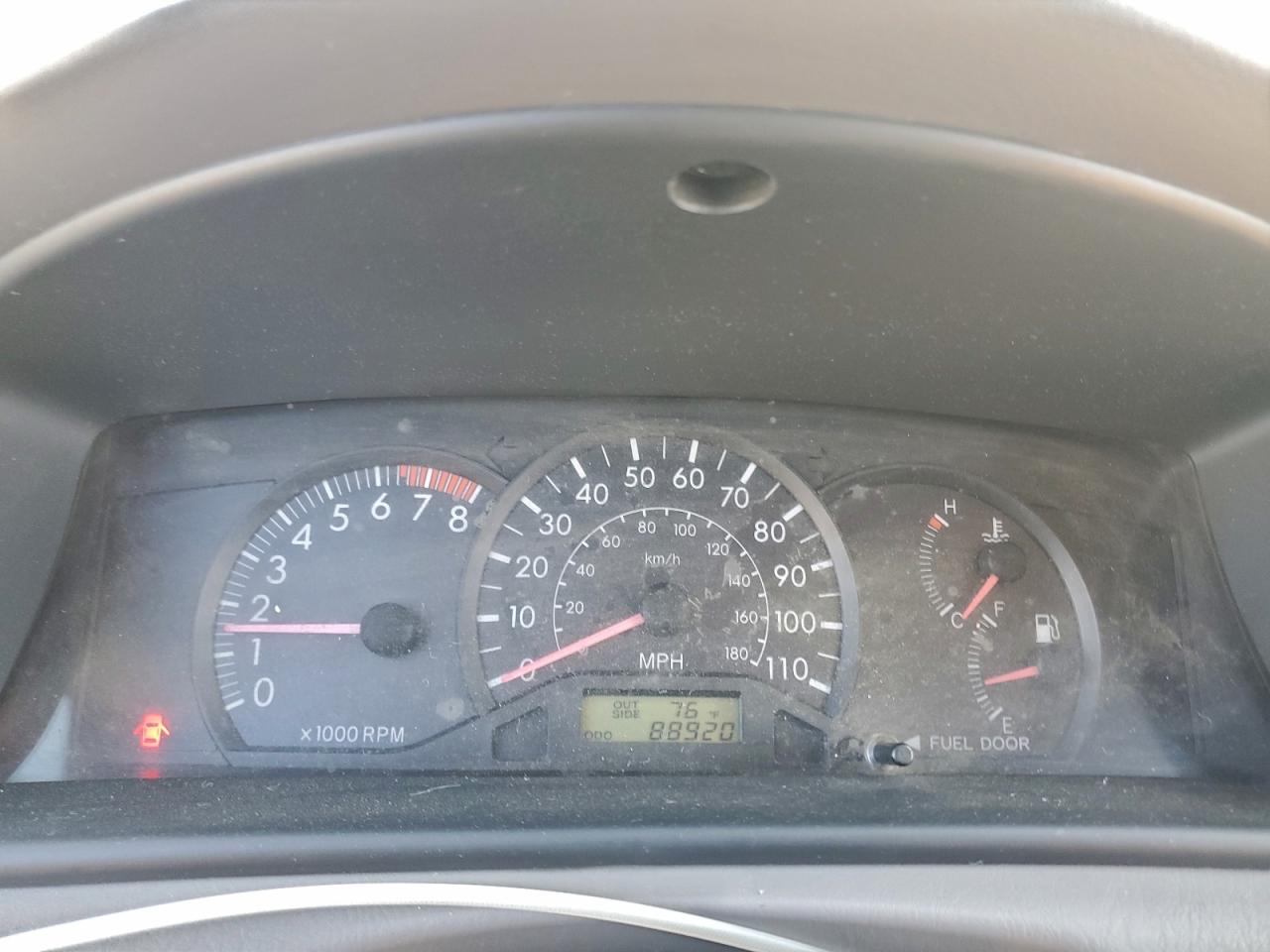 Toyota Corolla Ce Image 11