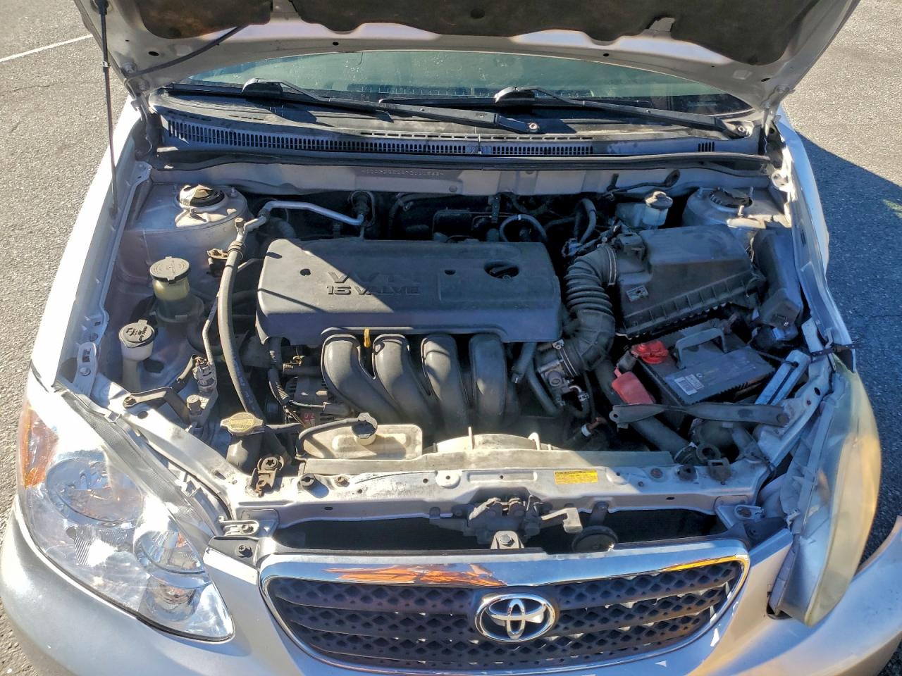 Toyota Corolla Ce Image 8