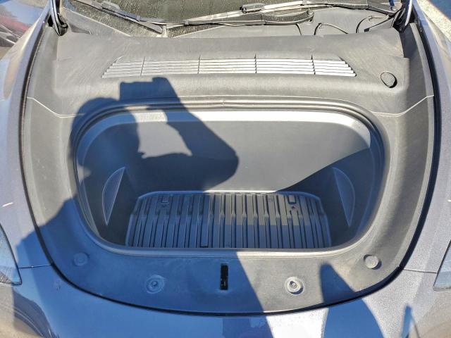 Tesla Model Y Image 13