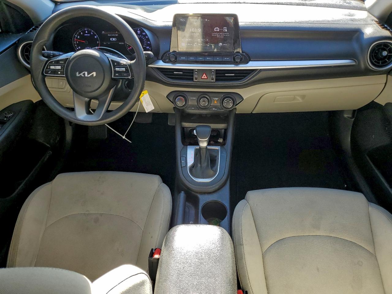 Kia Forte Lx Image 11