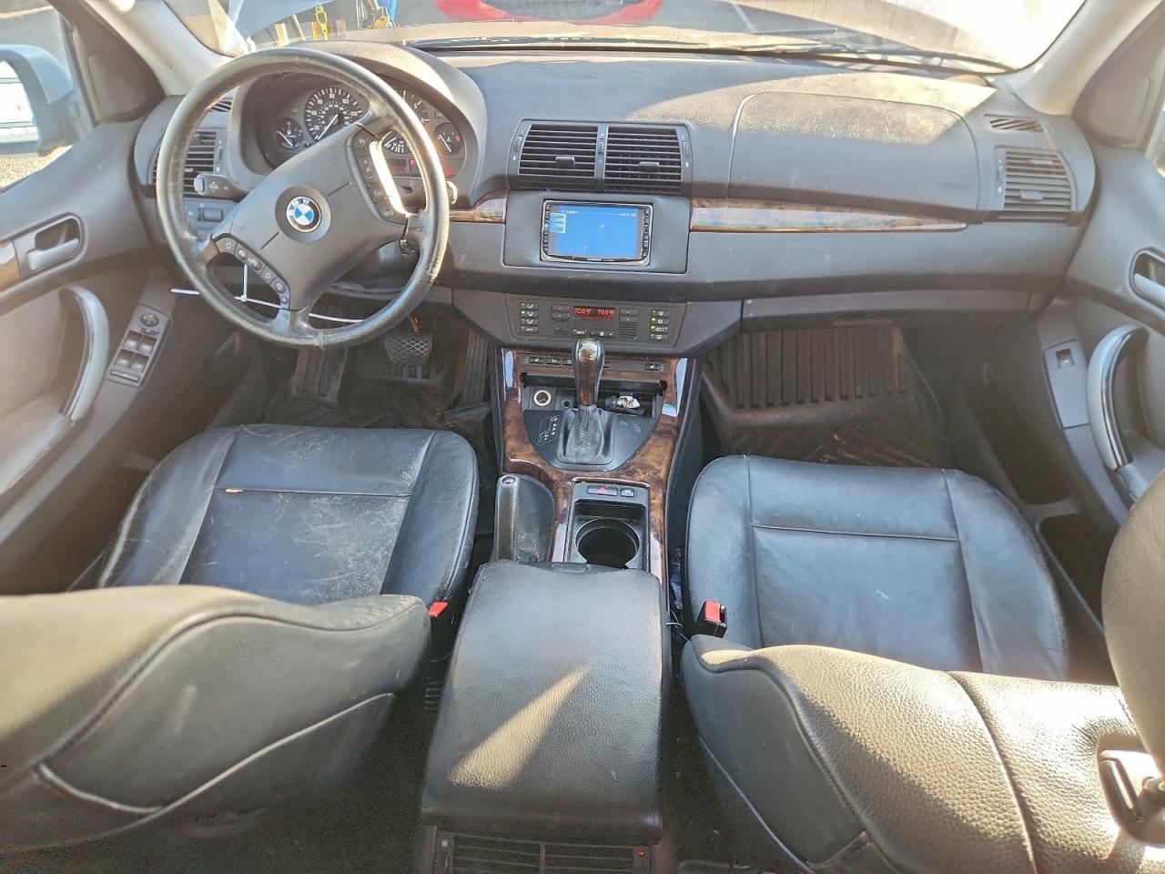 BMW X Series 3.0i Image 12