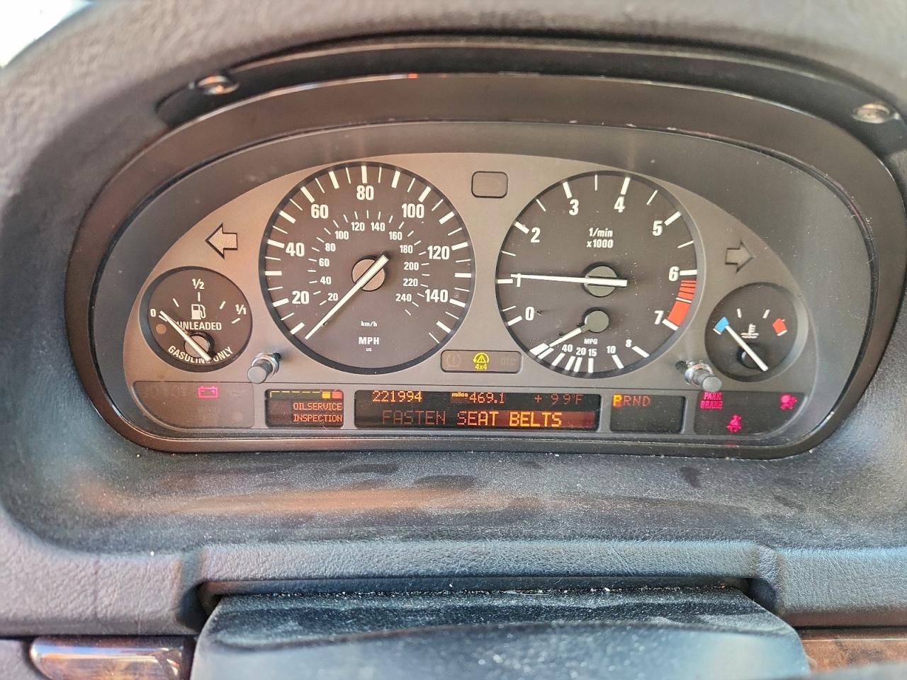 BMW X Series 3.0i Image 7