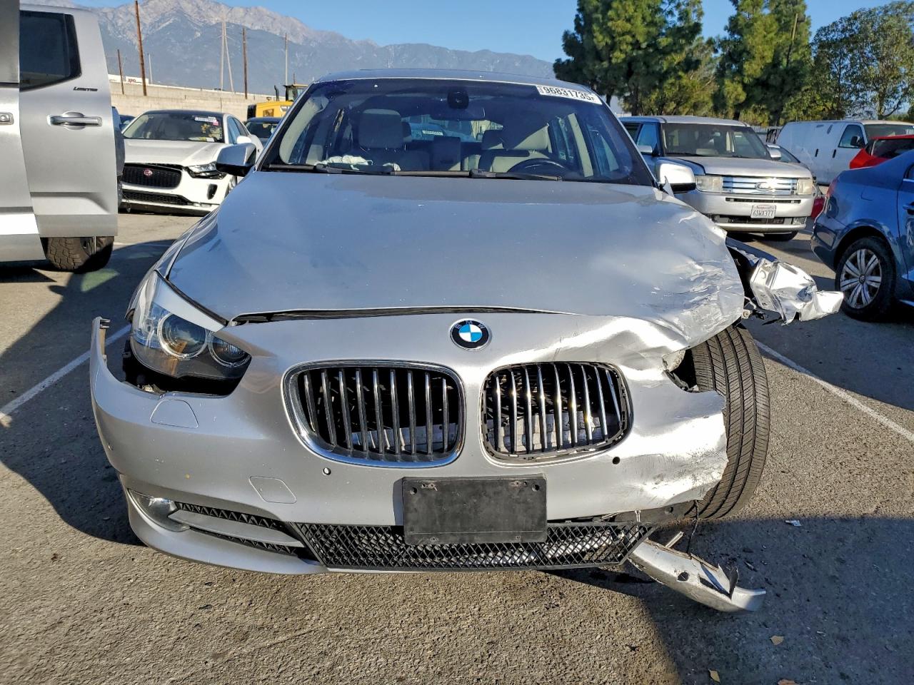 BMW 5 Series Xigt Image 3