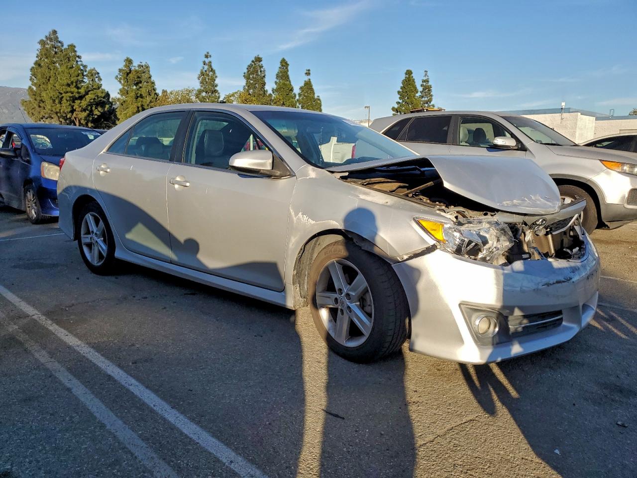 Toyota Camry Base Image 5