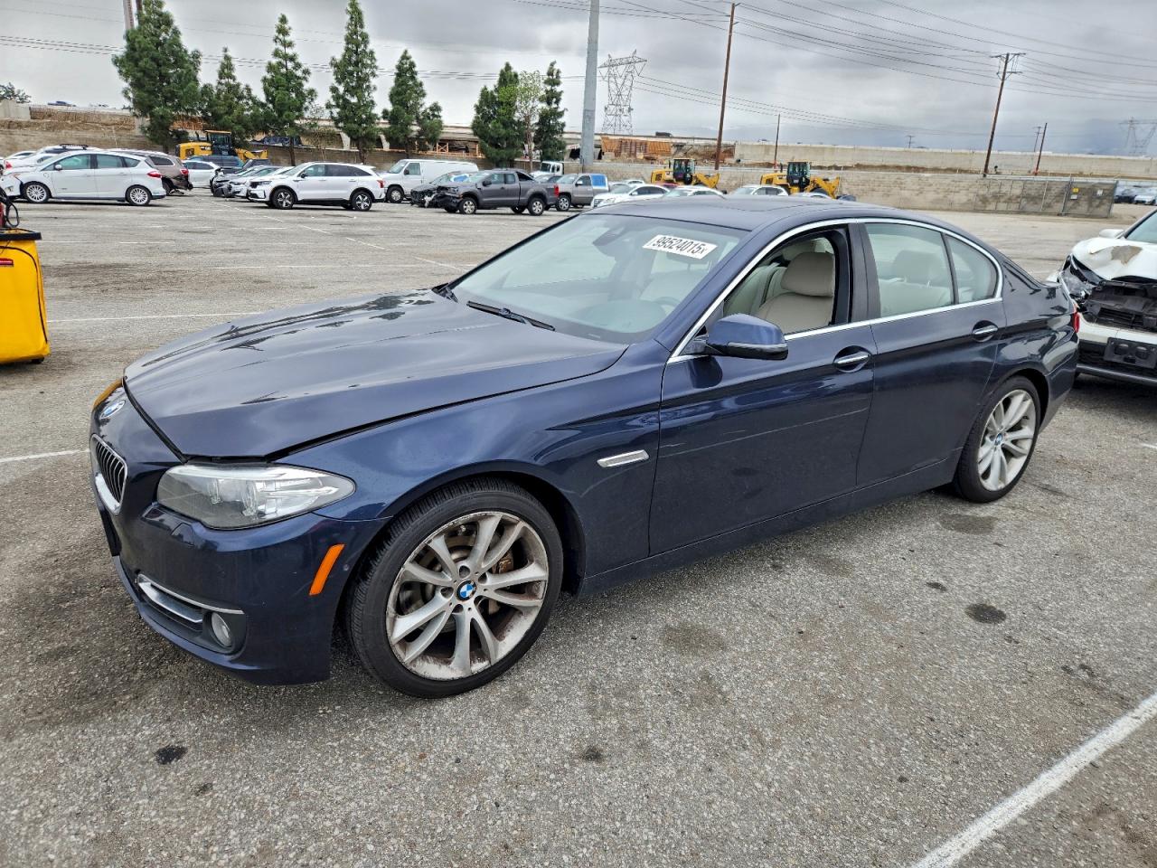 BMW 5 Series Xi Image 1