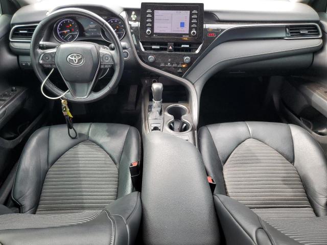 Toyota Camry Se Image 2