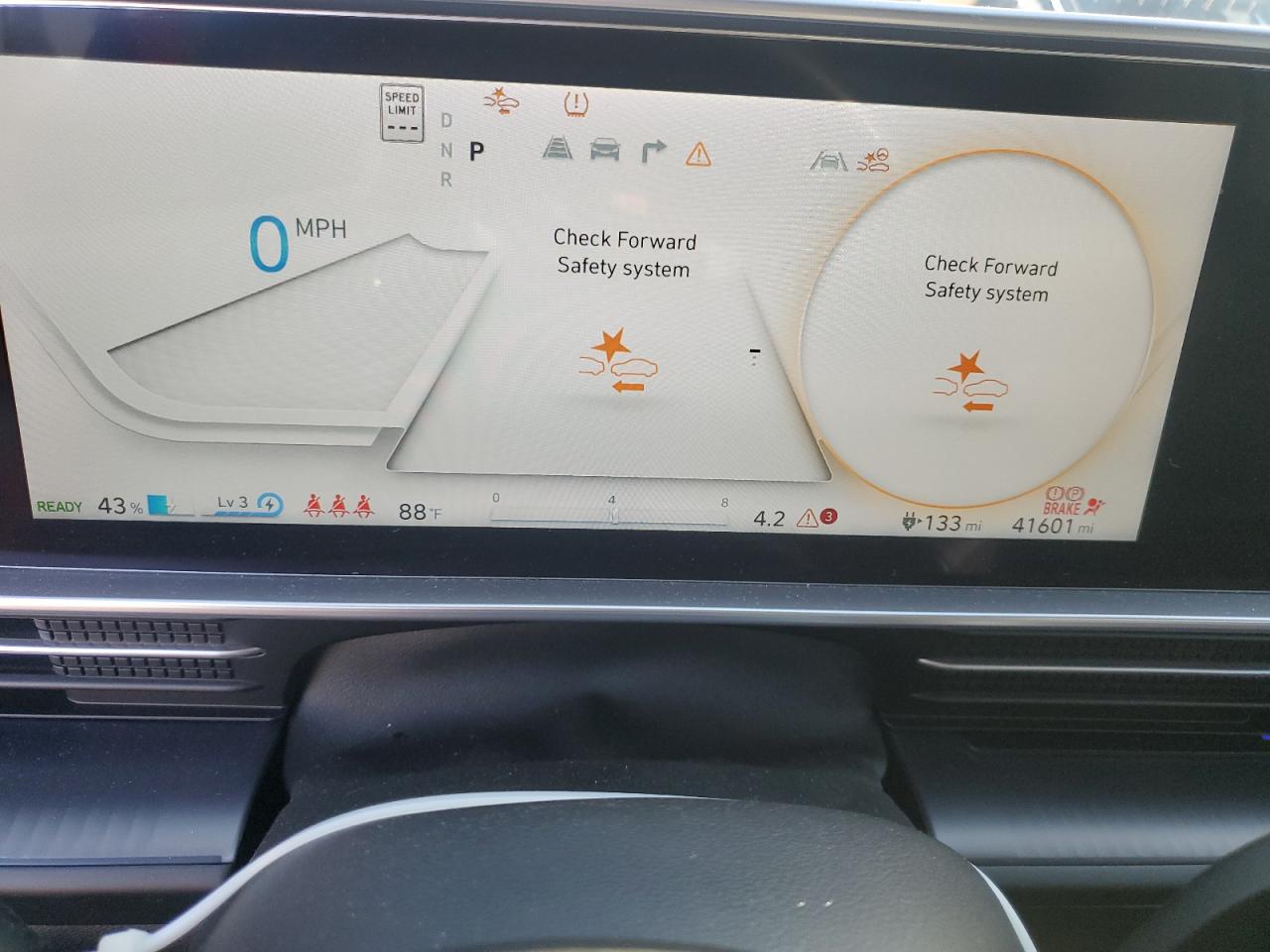 Hyundai Ioniq Sel Image 10