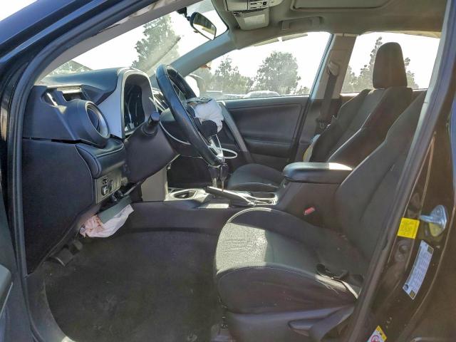 Toyota RAV4 Xle Image 9