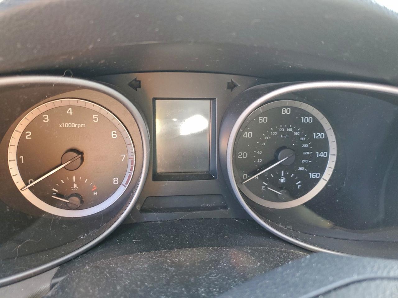 Hyundai SANTA FE Image 11