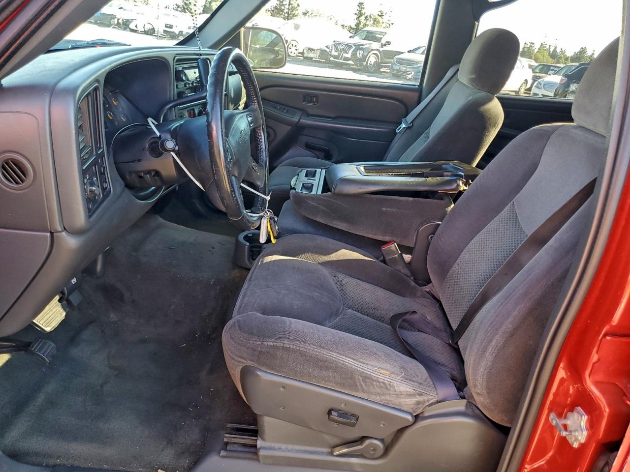 Chevrolet Silverado C1500 Image 10