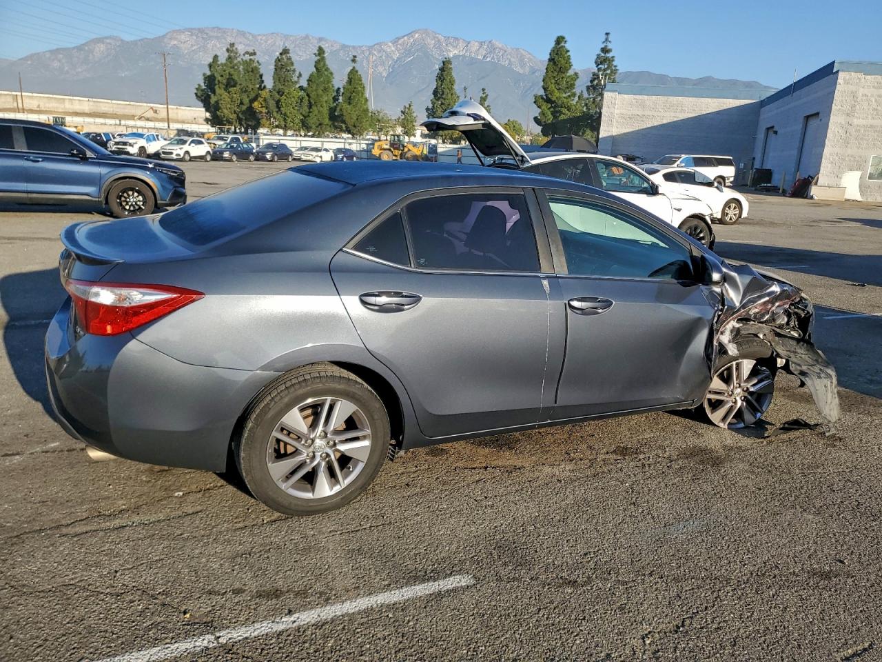 Toyota Corolla Eco Image 11