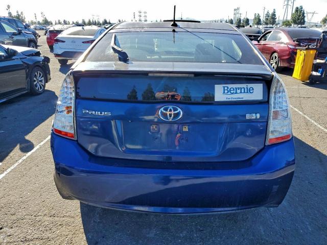 Toyota Prius Image 10