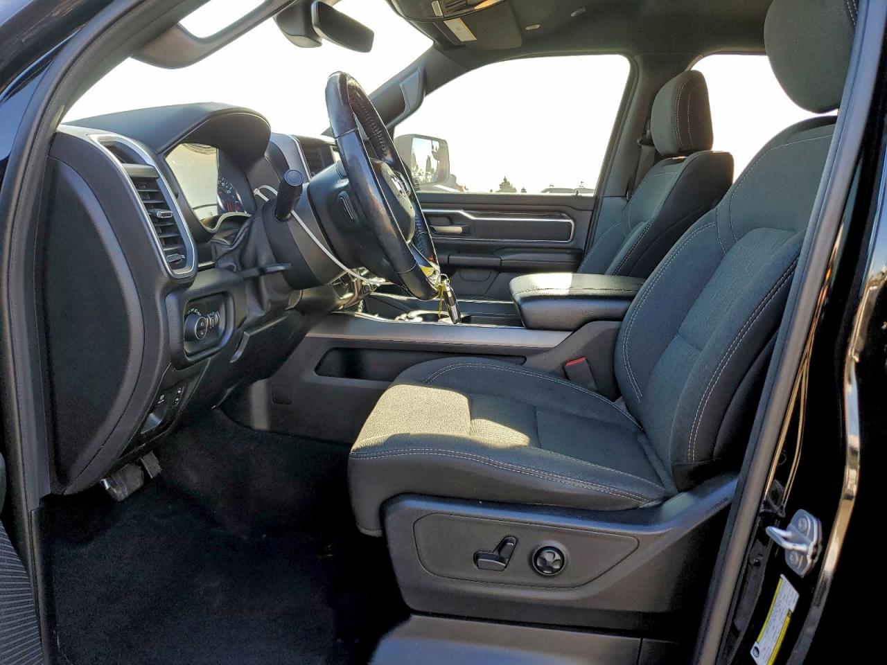 Ram 1500 Big Horn/lone Star Image 3