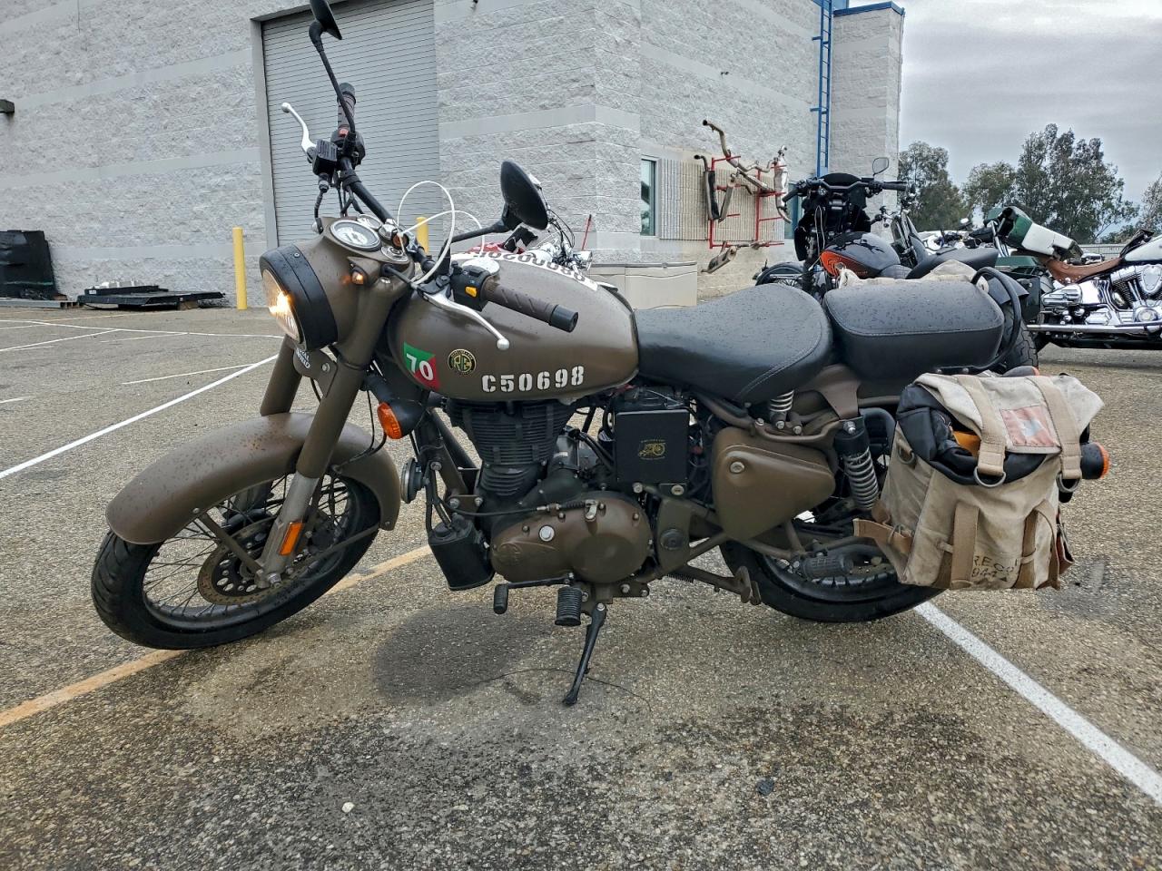 Royal Enfield Motors Bullet Image 5