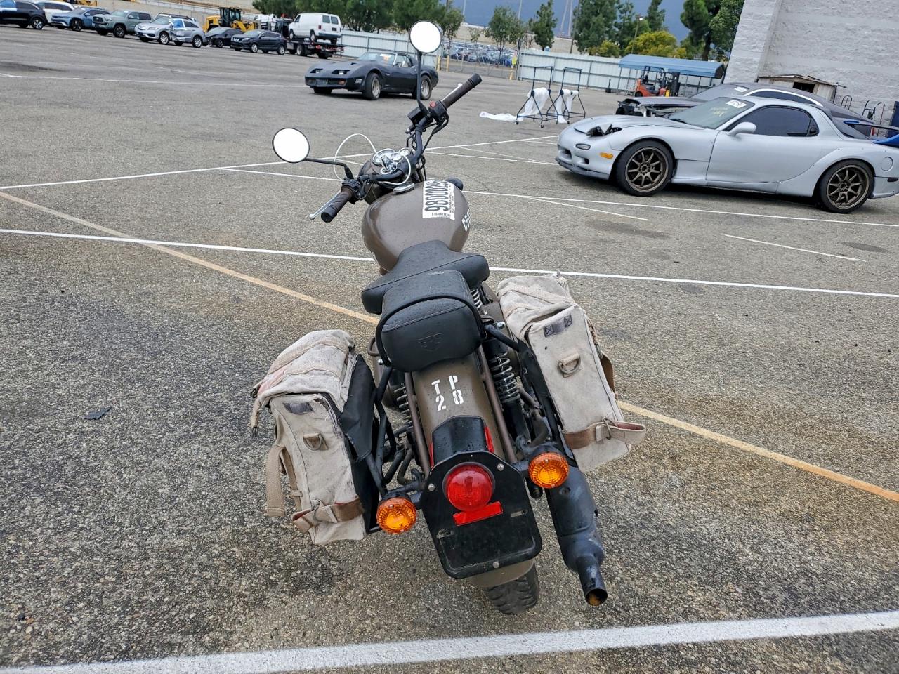 Royal Enfield Motors Bullet Image 7