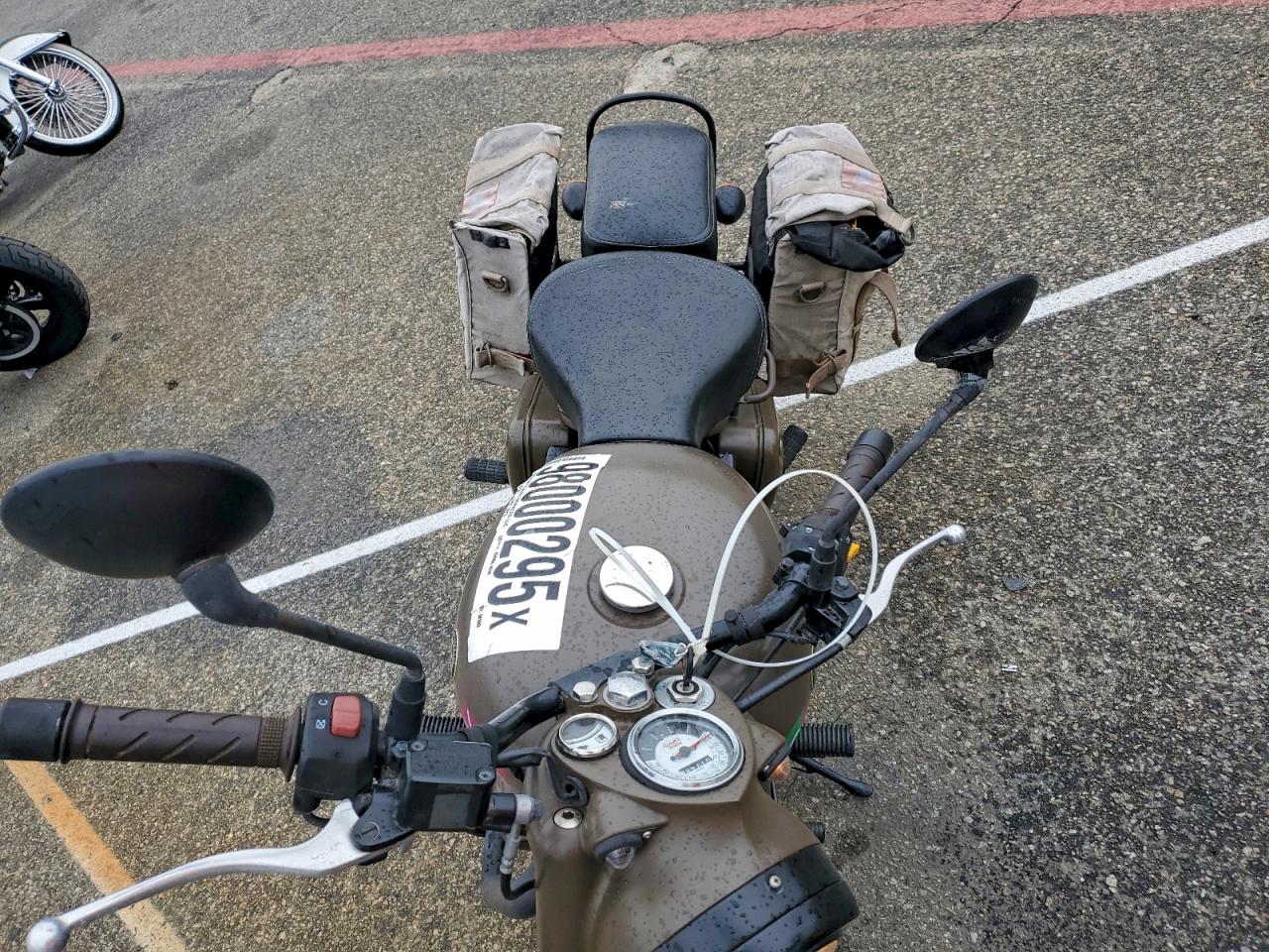 Royal Enfield Motors Bullet Image 2