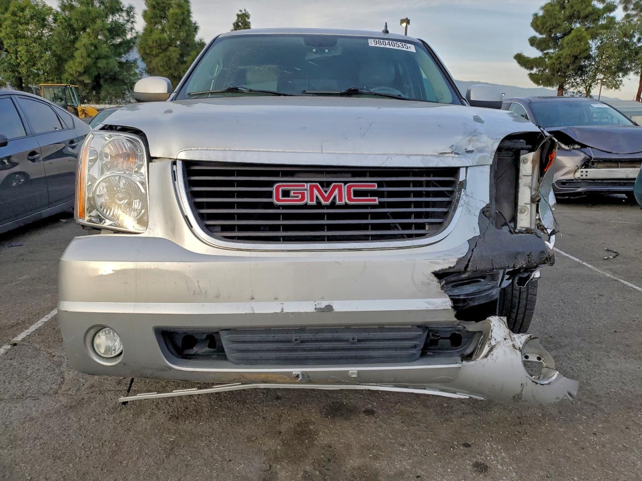 GMC Yukon Slt Image 5