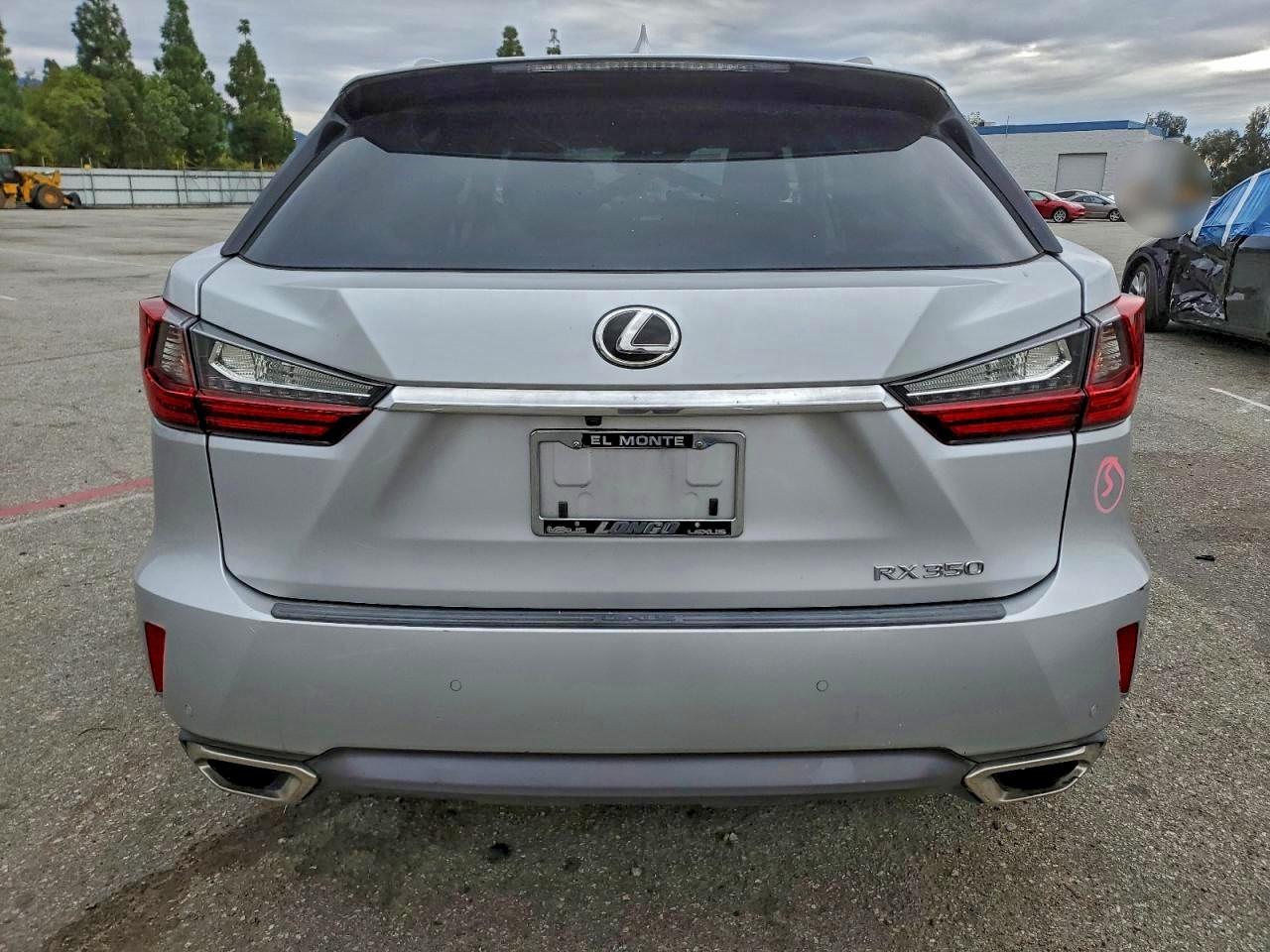 Lexus RX 350 Image 9
