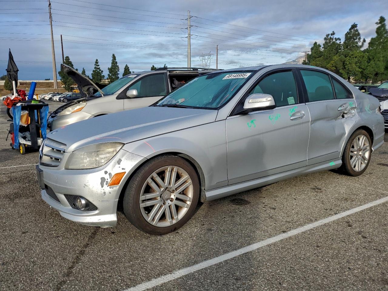 Mercedes-Benz C-Class 300 Image 1