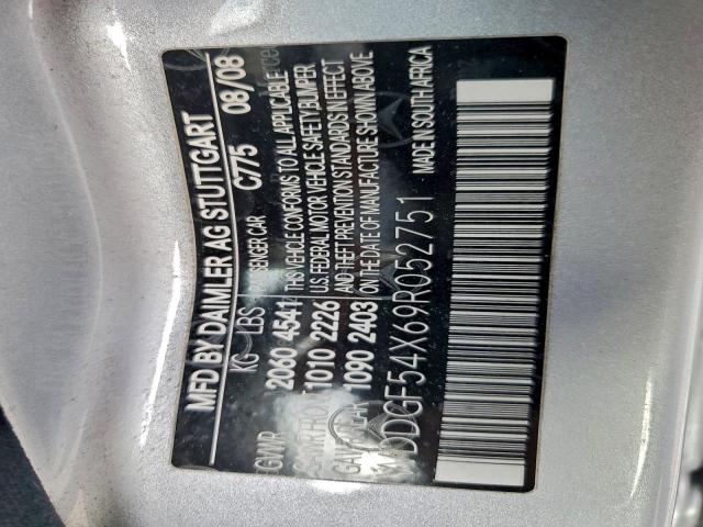 Mercedes-Benz C-Class 300 Image 12