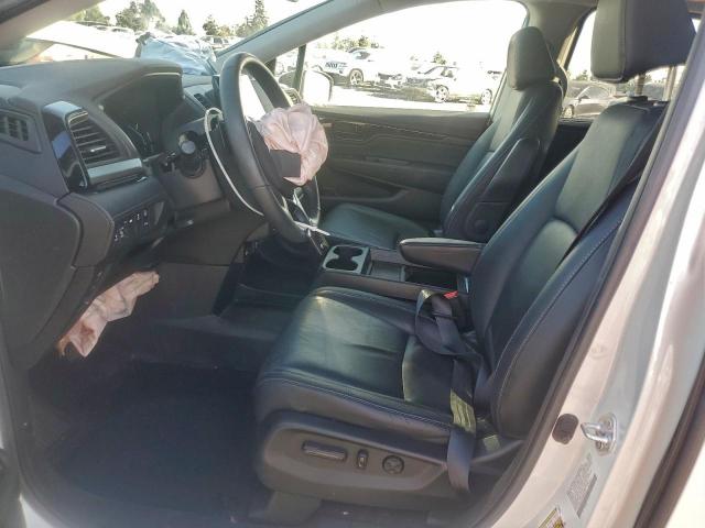 Honda Odyssey Touring Image 3