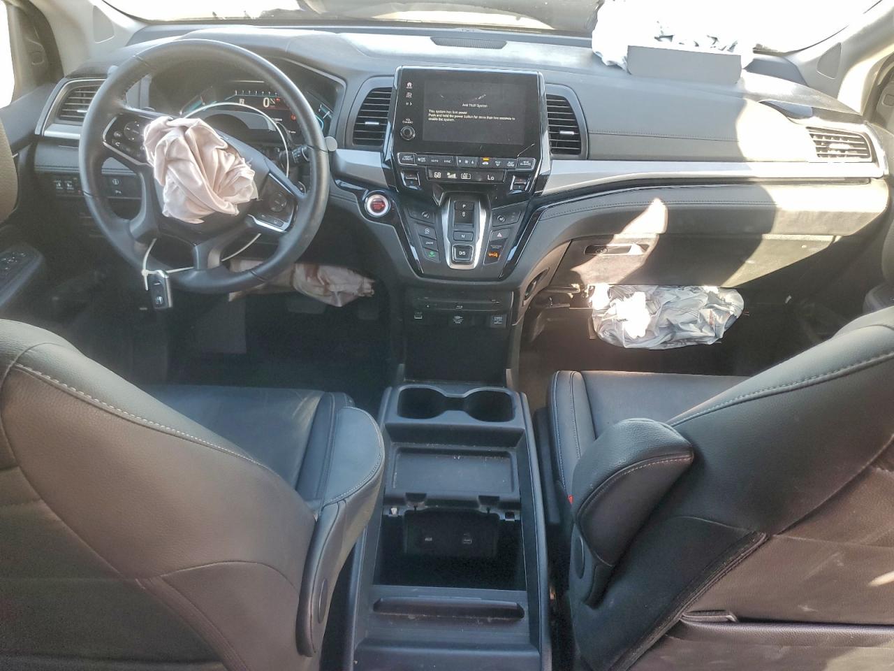 Honda Odyssey Touring Image 9