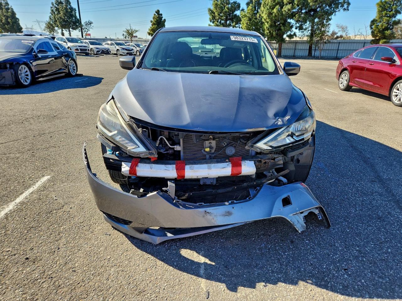 Nissan Sentra S Image 2