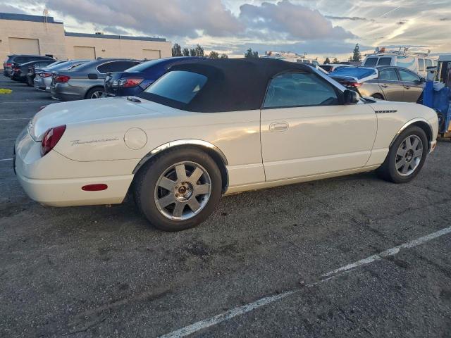 Ford Thunderbird Image 5