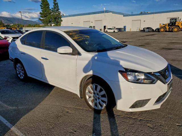 Nissan Sentra S Image 2