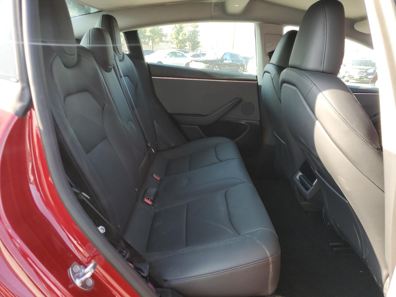 Tesla Model 3 Image 13