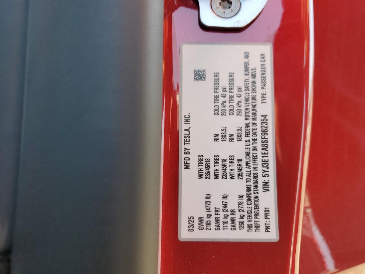 Tesla Model 3 Image 12