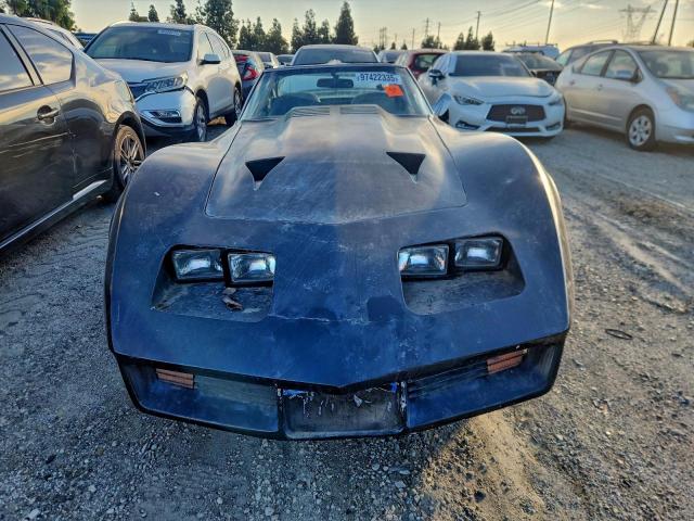 Chevrolet Corvette Image 8