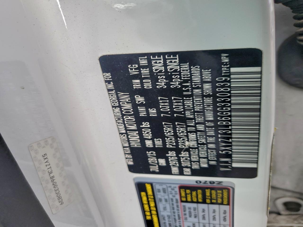 Hyundai SANTA FE Image 2