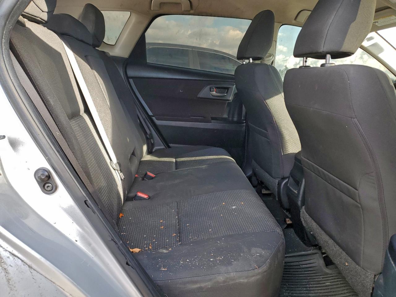 Toyota Corolla Image 12