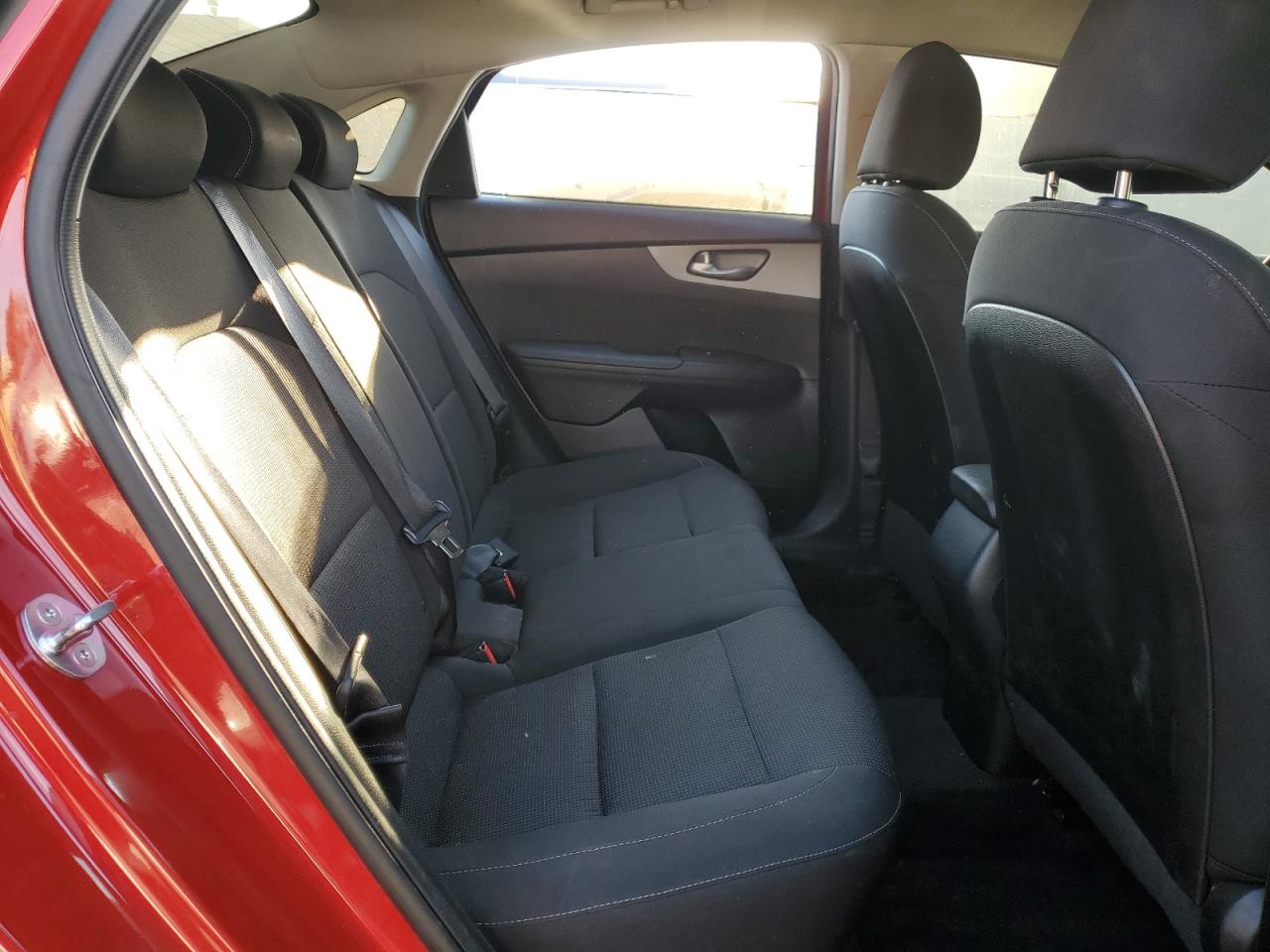 Kia Forte Fe Image 8